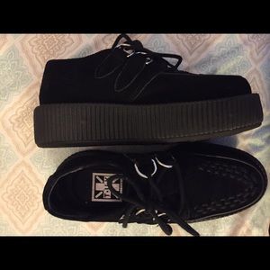 TUK Mondo Creepers